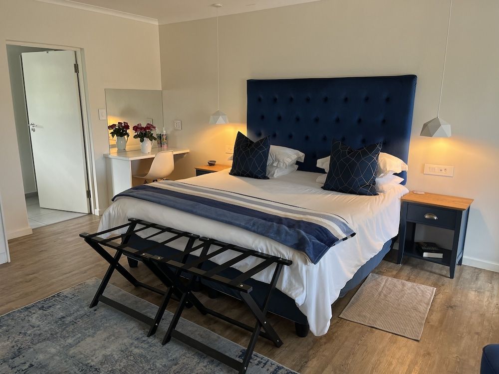 undefined Penguino Guest House 5