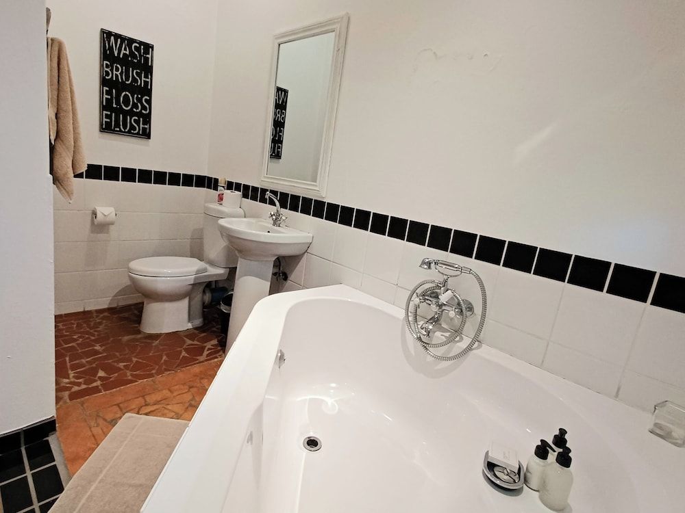 Vindoux Guest Farm and Day Spa Standard Cottage, 2 Bedrooms 7