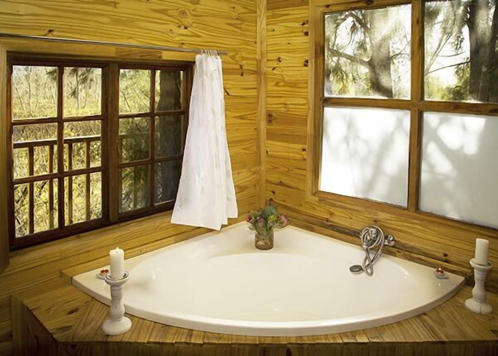 Vindoux Guest Farm and Day Spa Family Tree House, 3 Bedrooms (Tree Lodge) 12