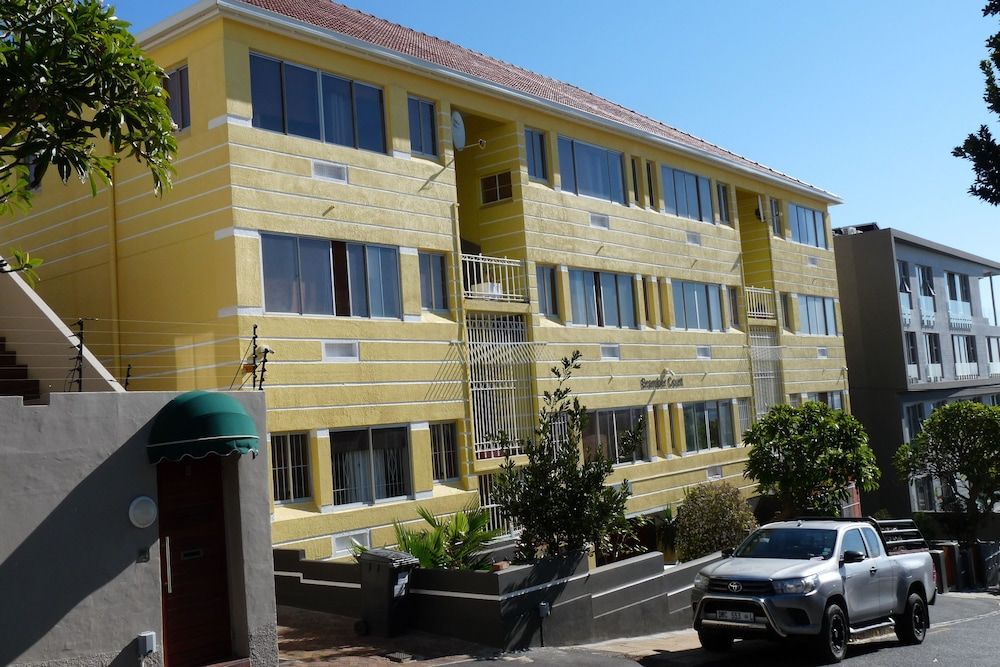 undefined Bramber Court Apartments 5