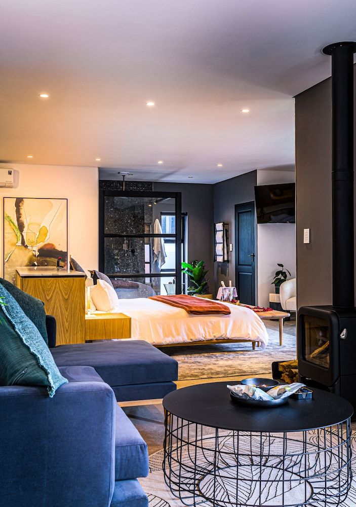 Menlyn Boutique Hotel Honeymoon Suite (Double) 16