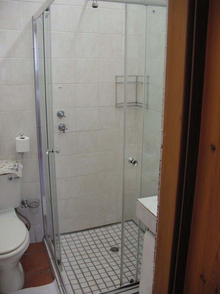 Toverberg Guest Houses Comfort Cottage, 1 Bedroom (5B Bell Street) 2