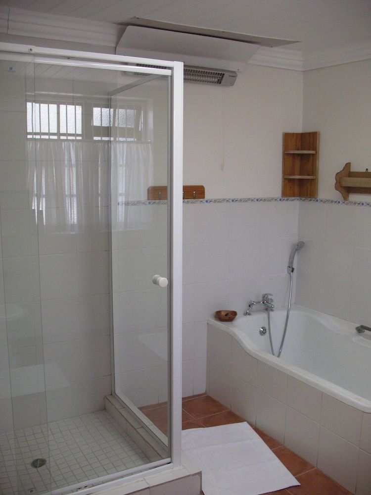 Toverberg Guest Houses Comfort Cottage, 1 Bedroom (5C Bell Street) 2