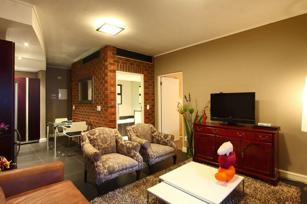 undefined Cape eazi stayz Rockwell Apartments 9