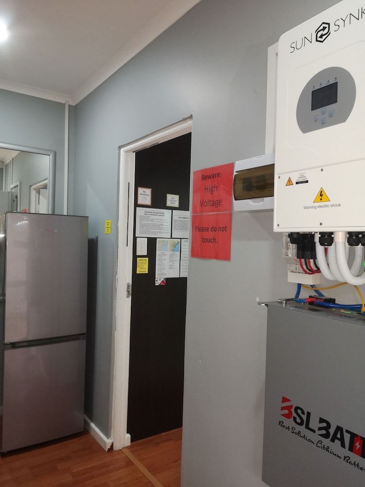 Skylink Holiday Accommodation Room 11 2