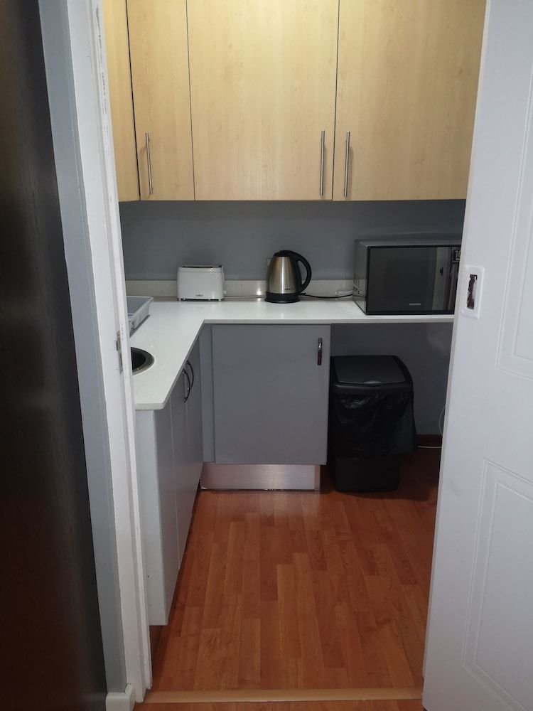 Skylink Holiday Accommodation Room 11 11