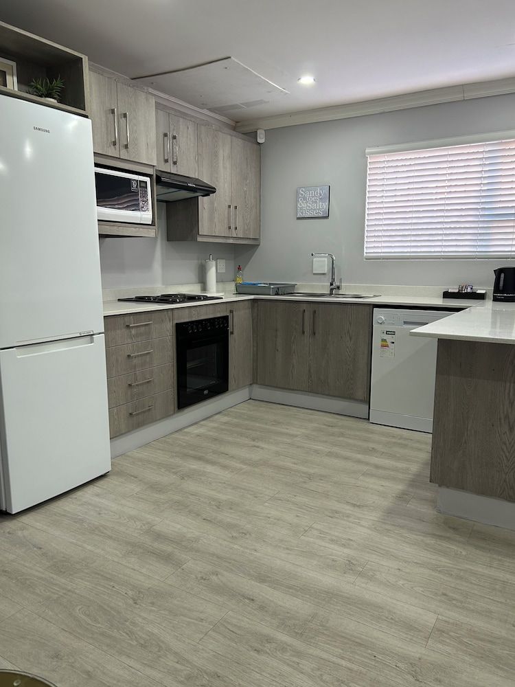 Skylink Holiday Accommodation Bells and Whistles 15