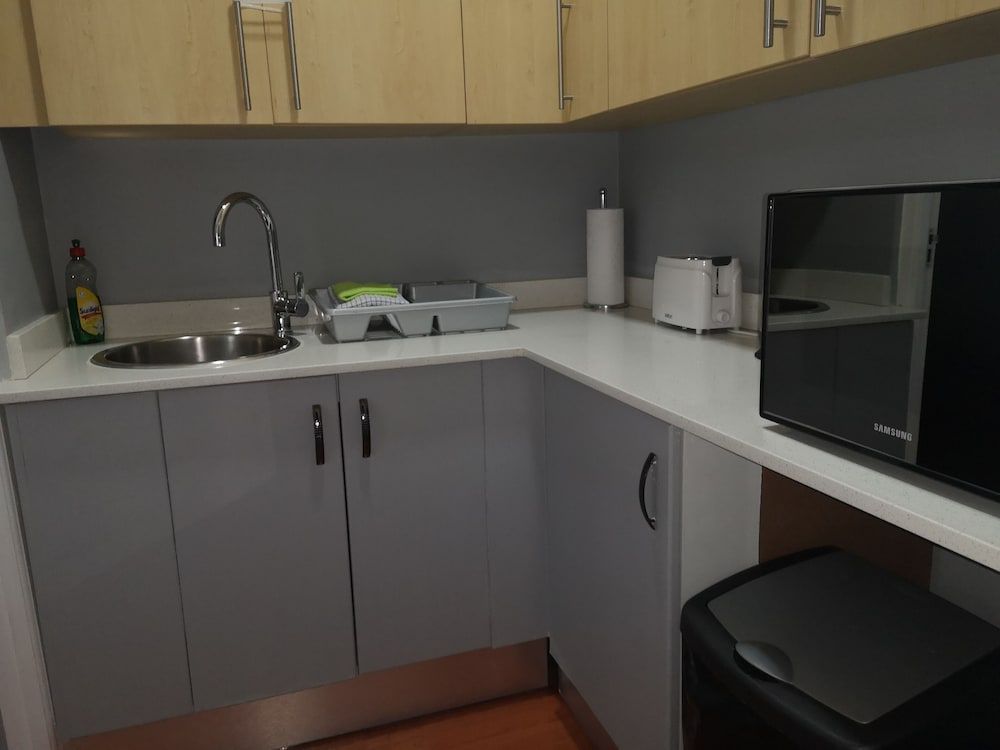 Skylink Holiday Accommodation Room 11 12