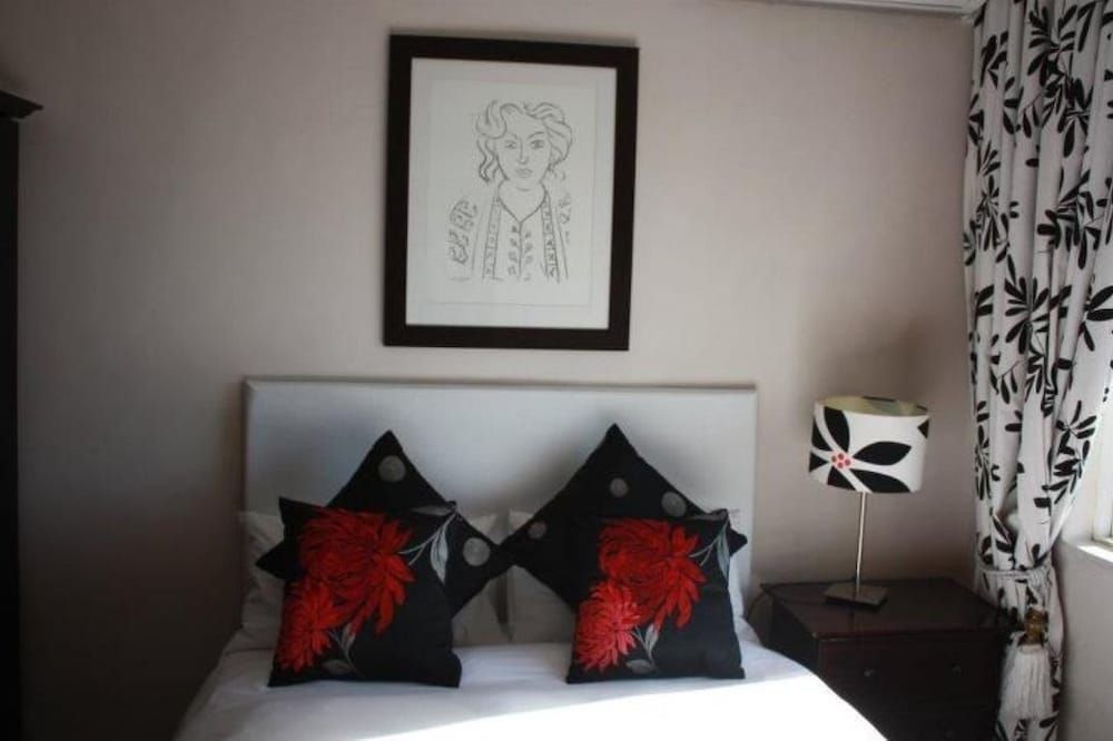 undefined The Boston Guest House 3