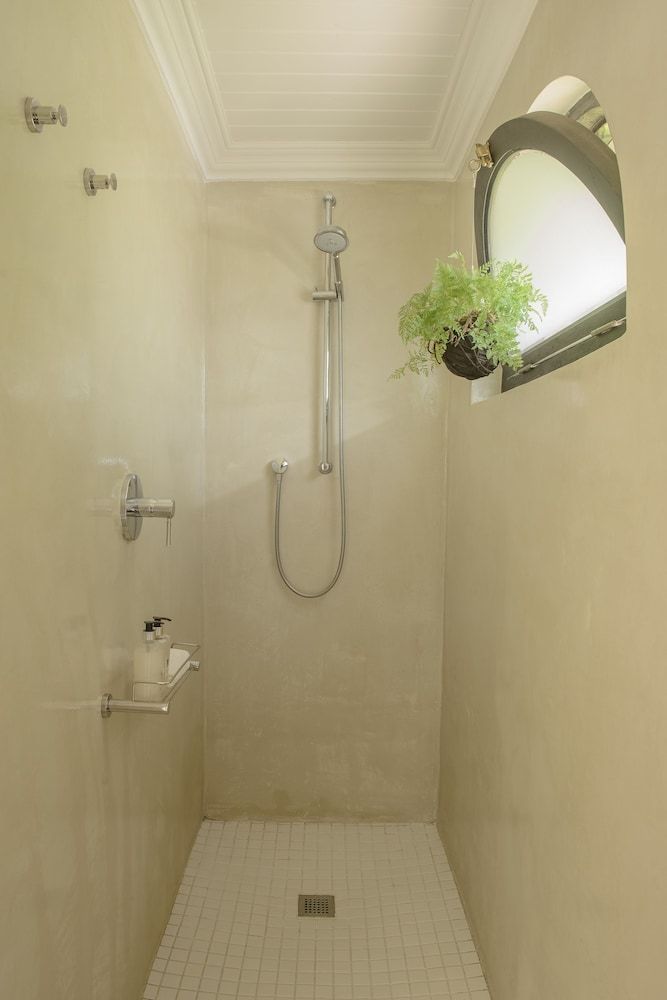 Torburnlea Homestead Luxury Accommodation Double Room (King) 4 4