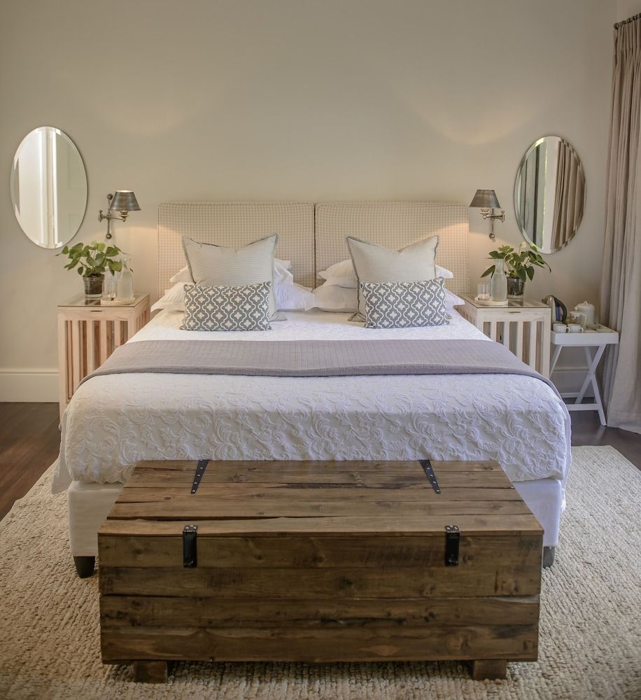 Torburnlea Homestead Luxury Accommodation Double Room (King) 4 2