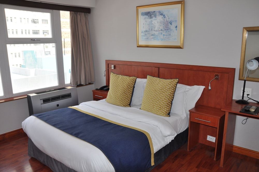 undefined Parliament Hotel 3