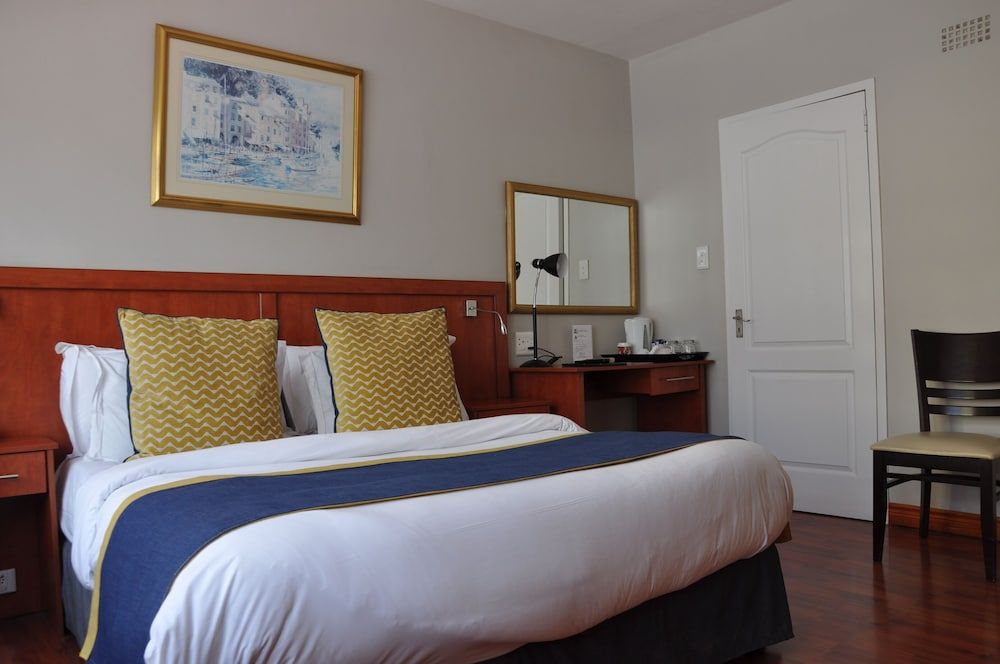 undefined Parliament Hotel 5