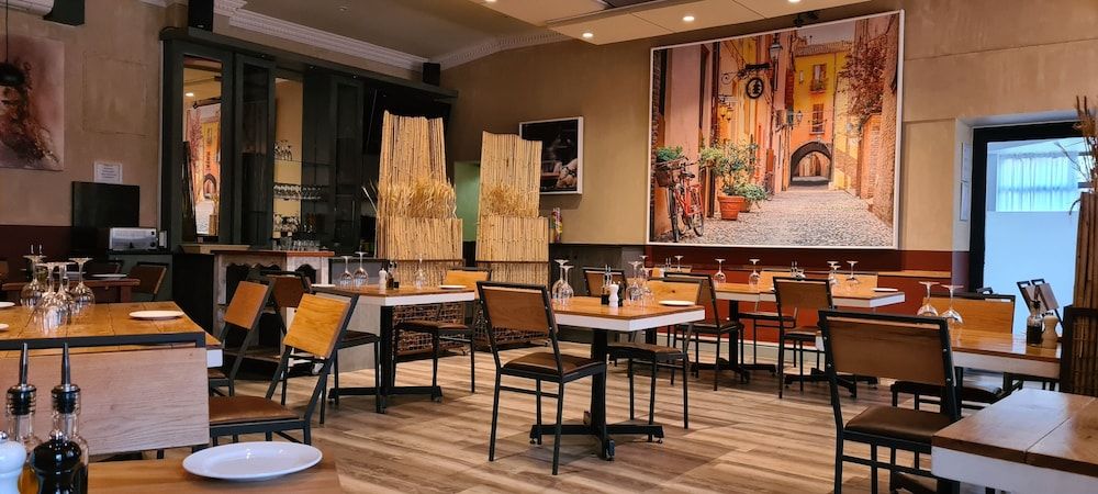 undefined Parliament Hotel 7