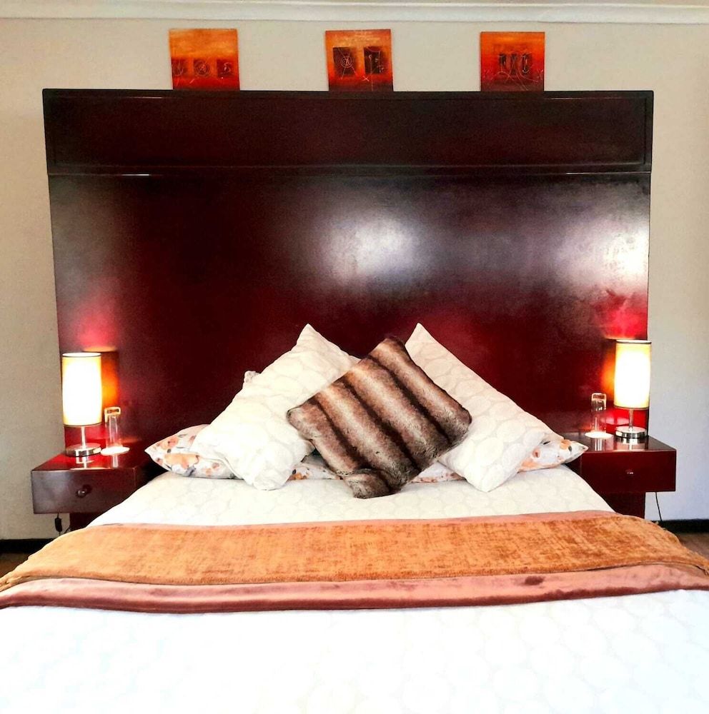 Breena BnB Guest House International / Couples Room