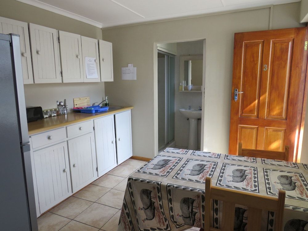 Comfort Room, 1 Bedroom