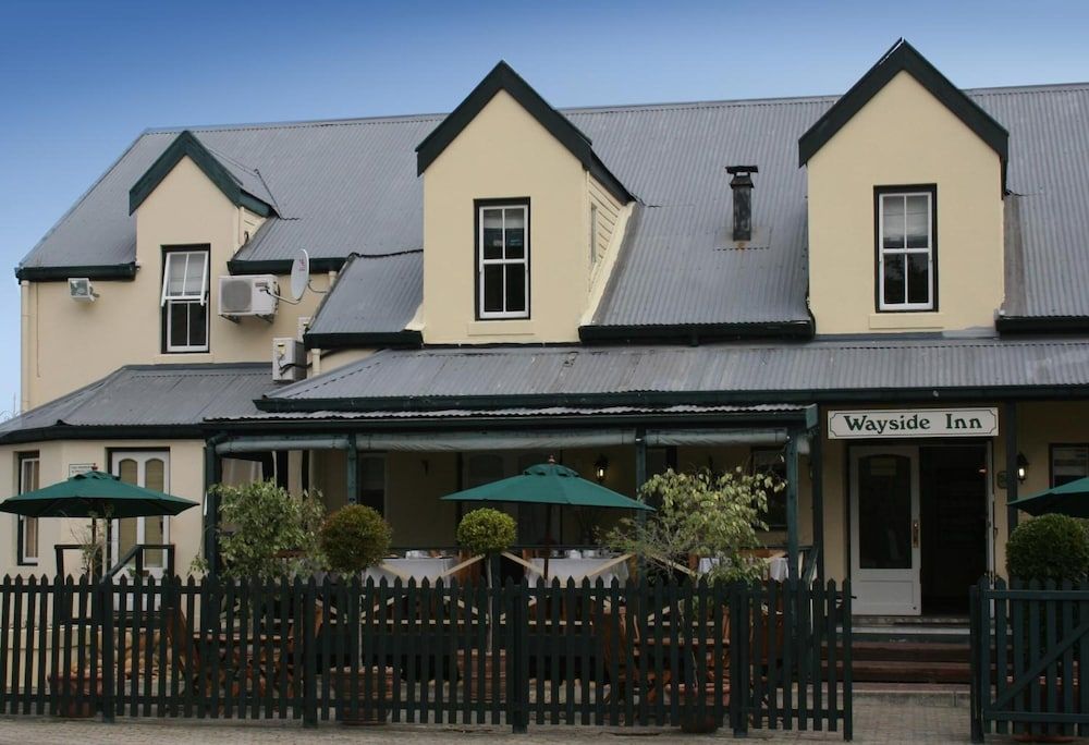undefined Knysna Wayside Inn 9