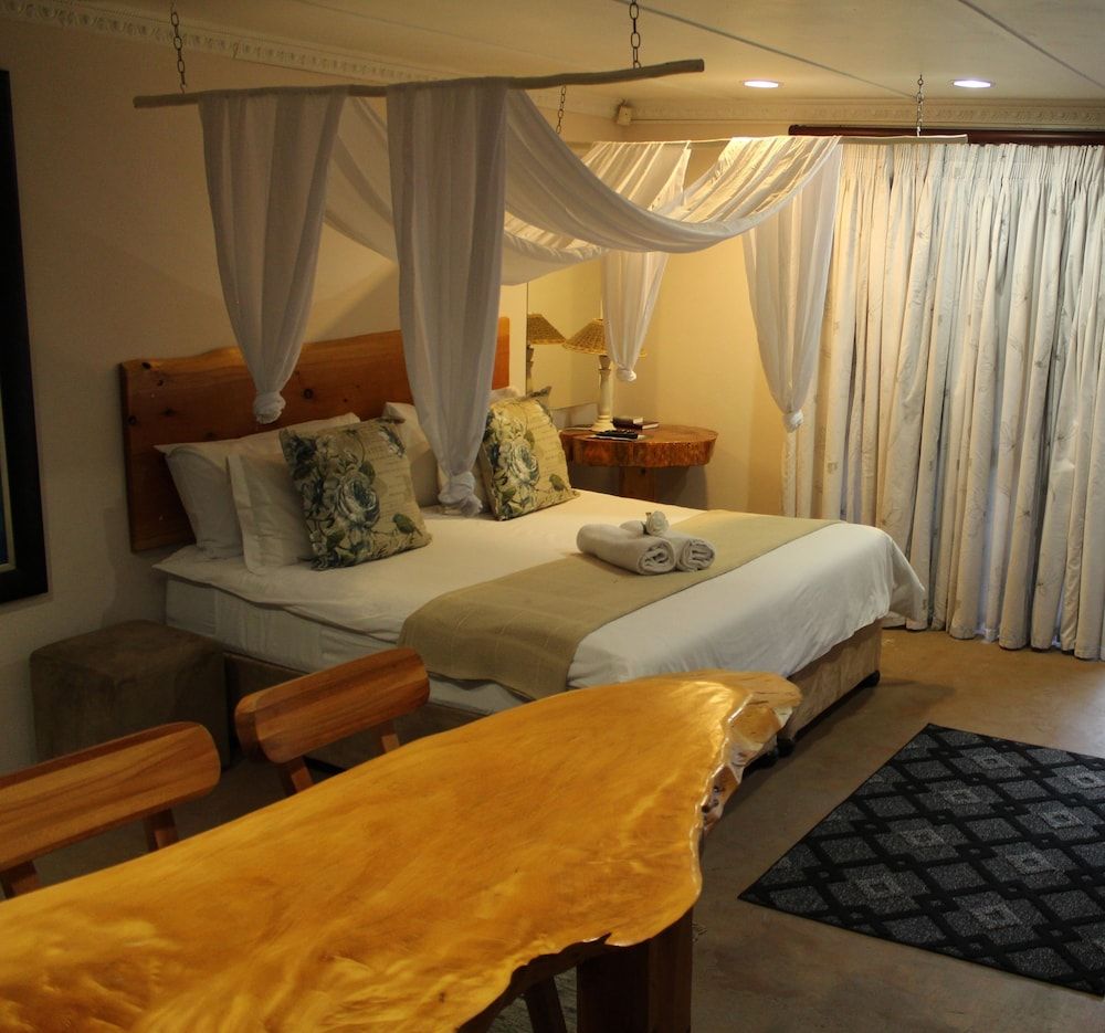 Tidewaters Accommodation Luxury Room, 1 Bedroom 7