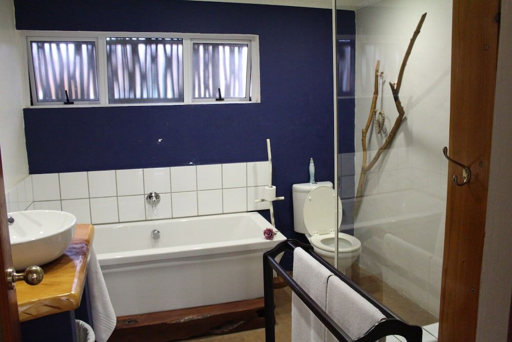 Tidewaters Accommodation Luxury Room, 1 Bedroom 9