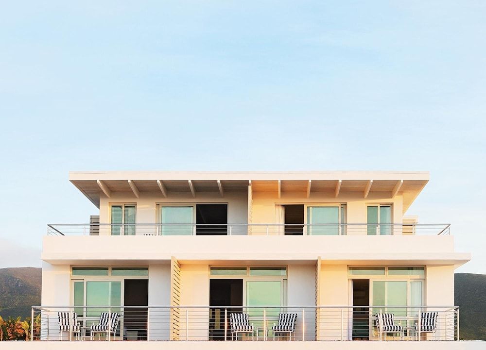 undefined One Marine Drive Boutique Hotel 8