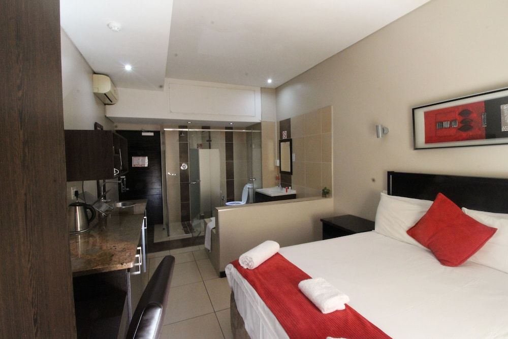 Alcazaba Lodges Standard Double Room, 1 Double Bed, Kitchenette 6