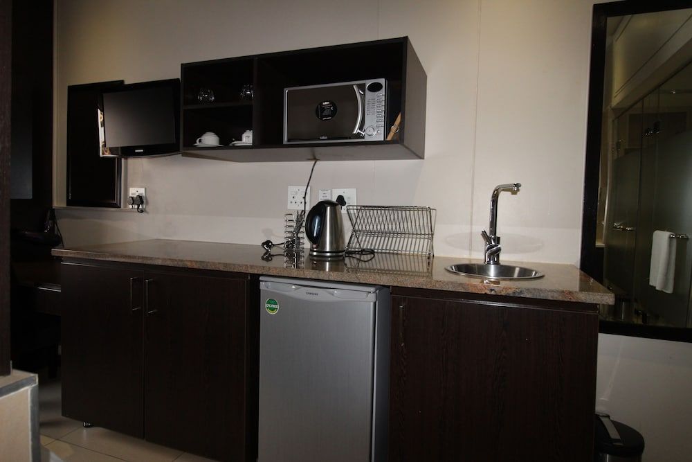 Alcazaba Lodges Standard Double Room, 1 Double Bed, Kitchenette 10