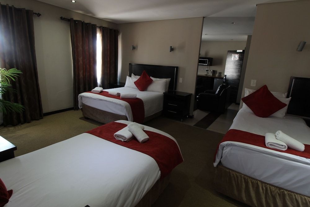 undefined Alcazaba Lodges 2