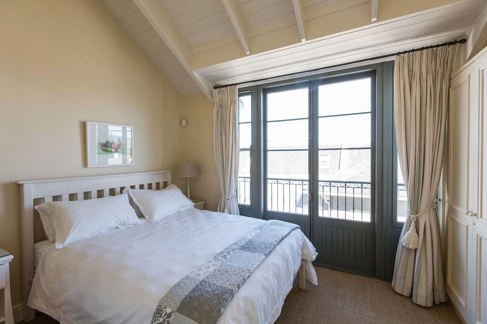 The Majestic Apartment Majestic Apartment 3 5