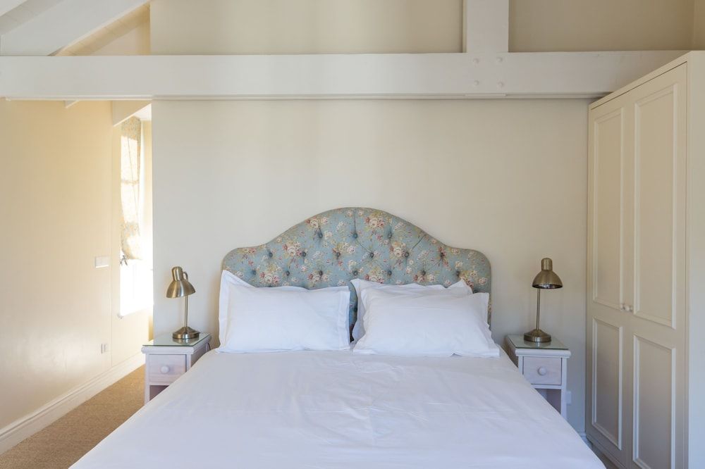 The Majestic Apartment Majestic Apartment 3 3