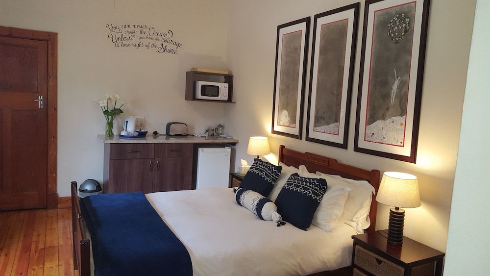 7 on Oakleigh Classic Studio Suite 2