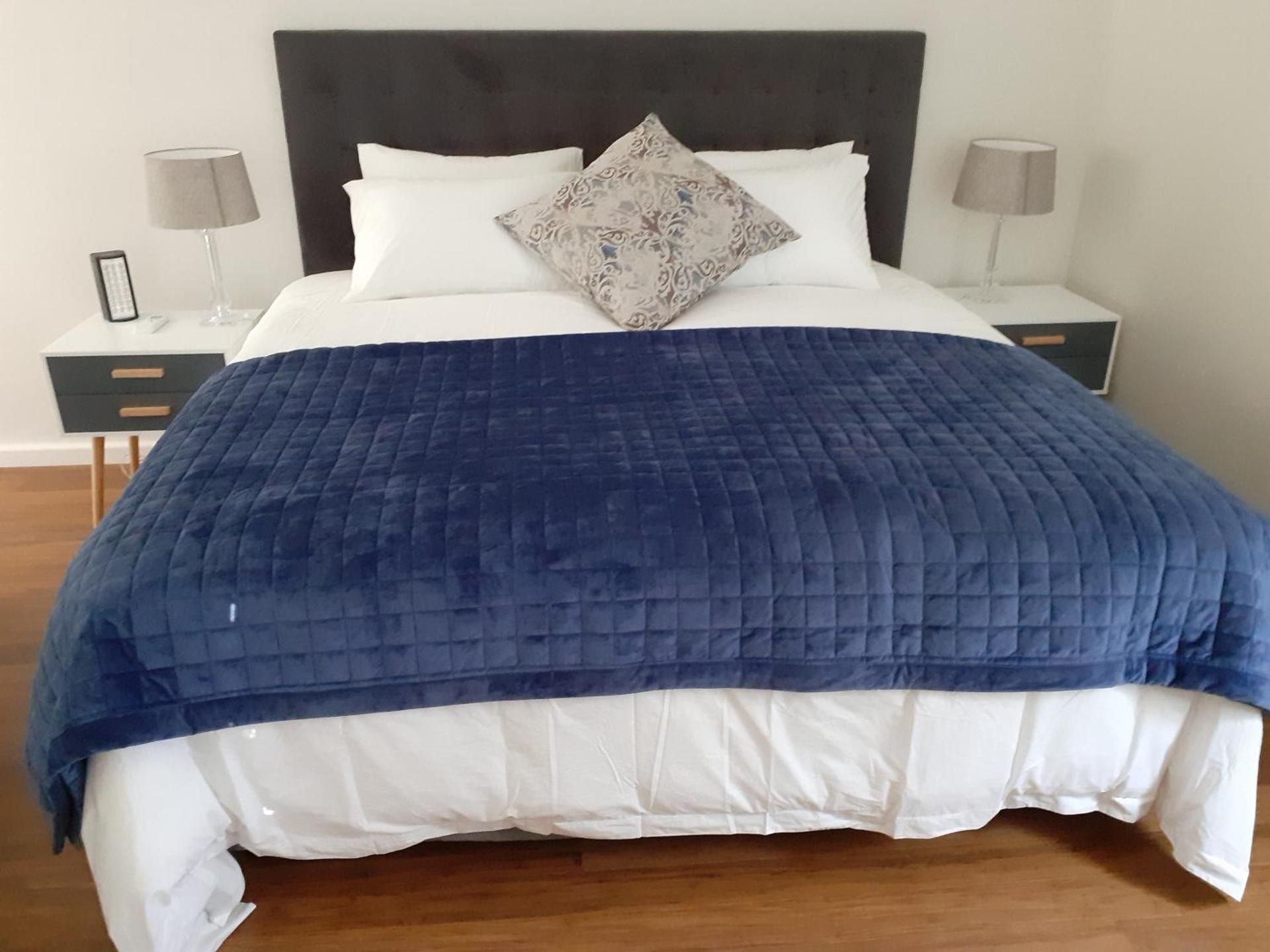 Premium King Room