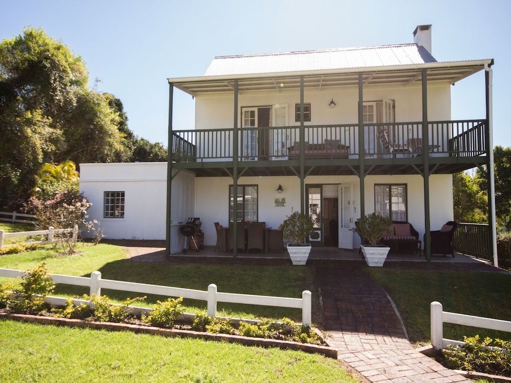 Exquisite Cottage 20