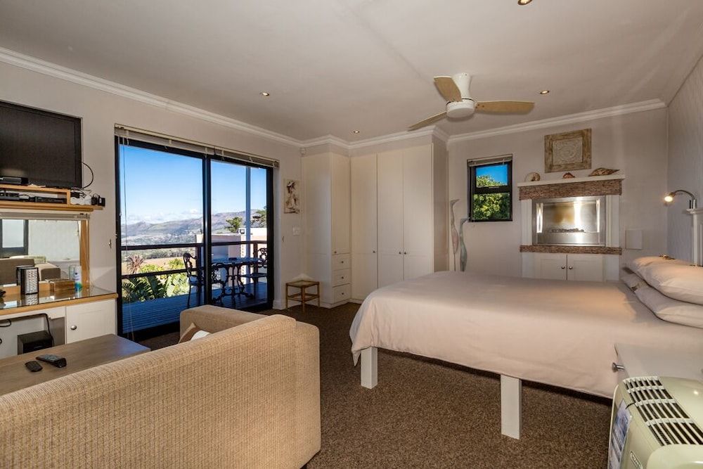 Constantia Vista The Penthouse Apartment 5