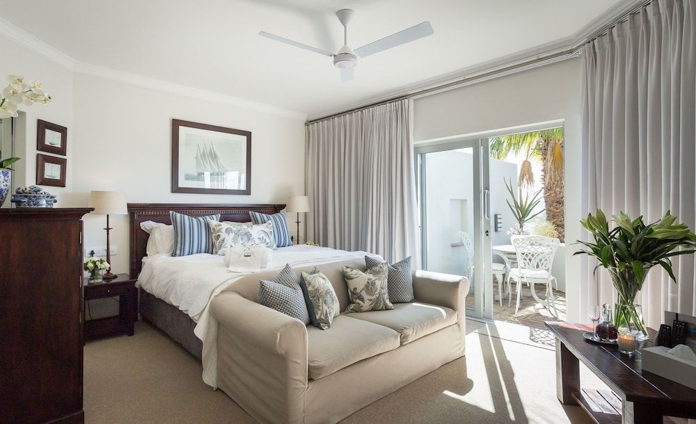 Ocean Watch Guest House Captain Room 3