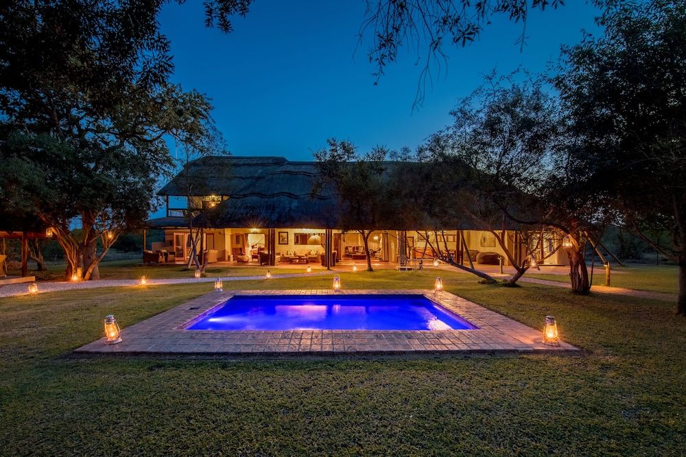 Private Pool