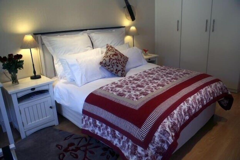 No 5 on Franschoek Lane Luxury Room 6