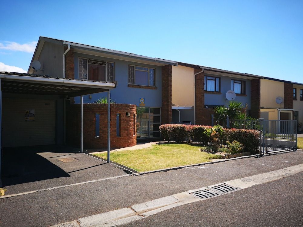 undefined Smithland Guest Apartments