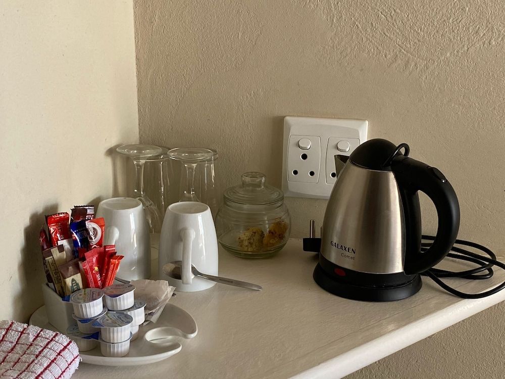 Lanseria Country Estate Cottage (Economy Standard) 5