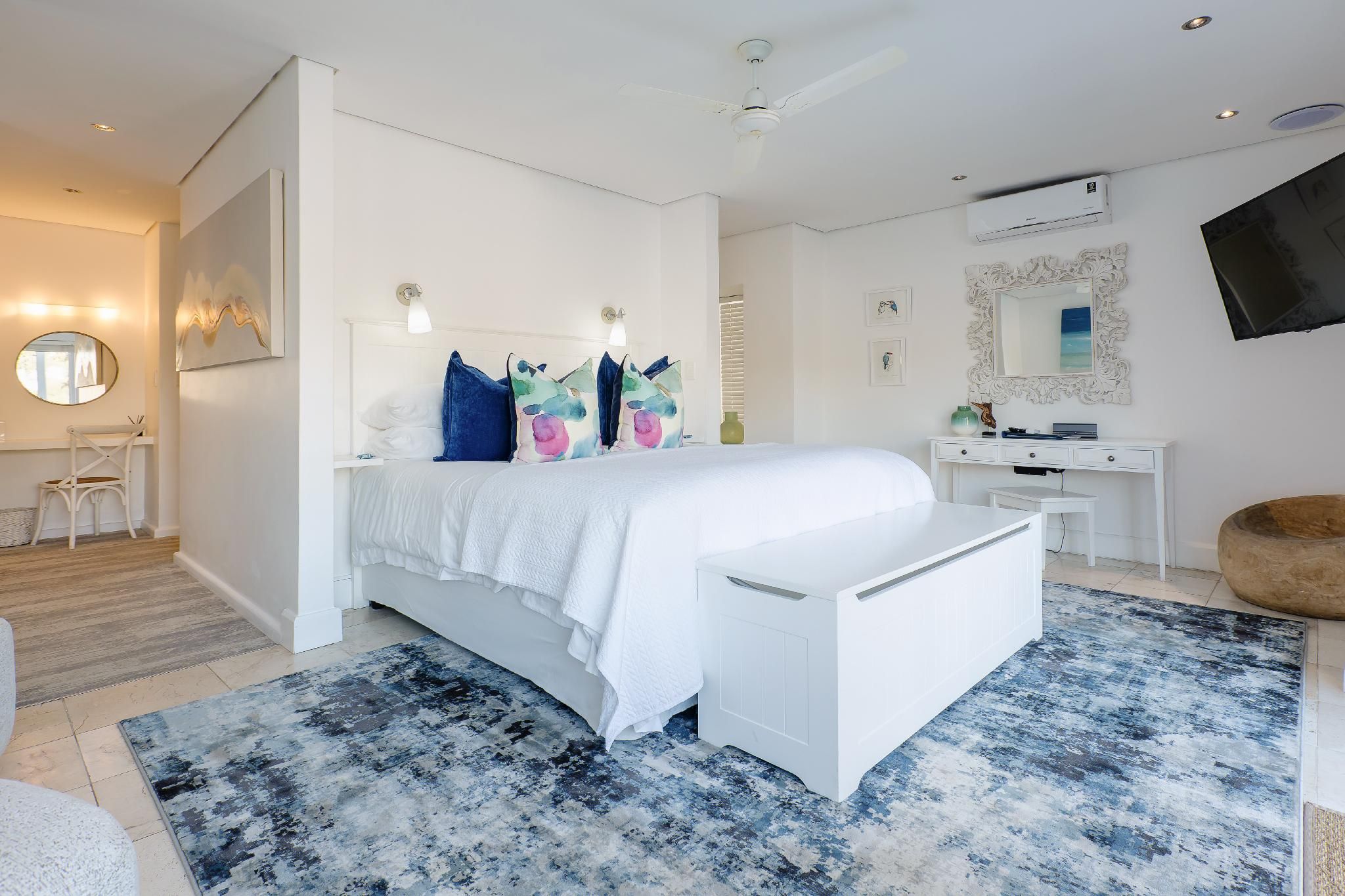 Honeymoon Suite with Private Pool