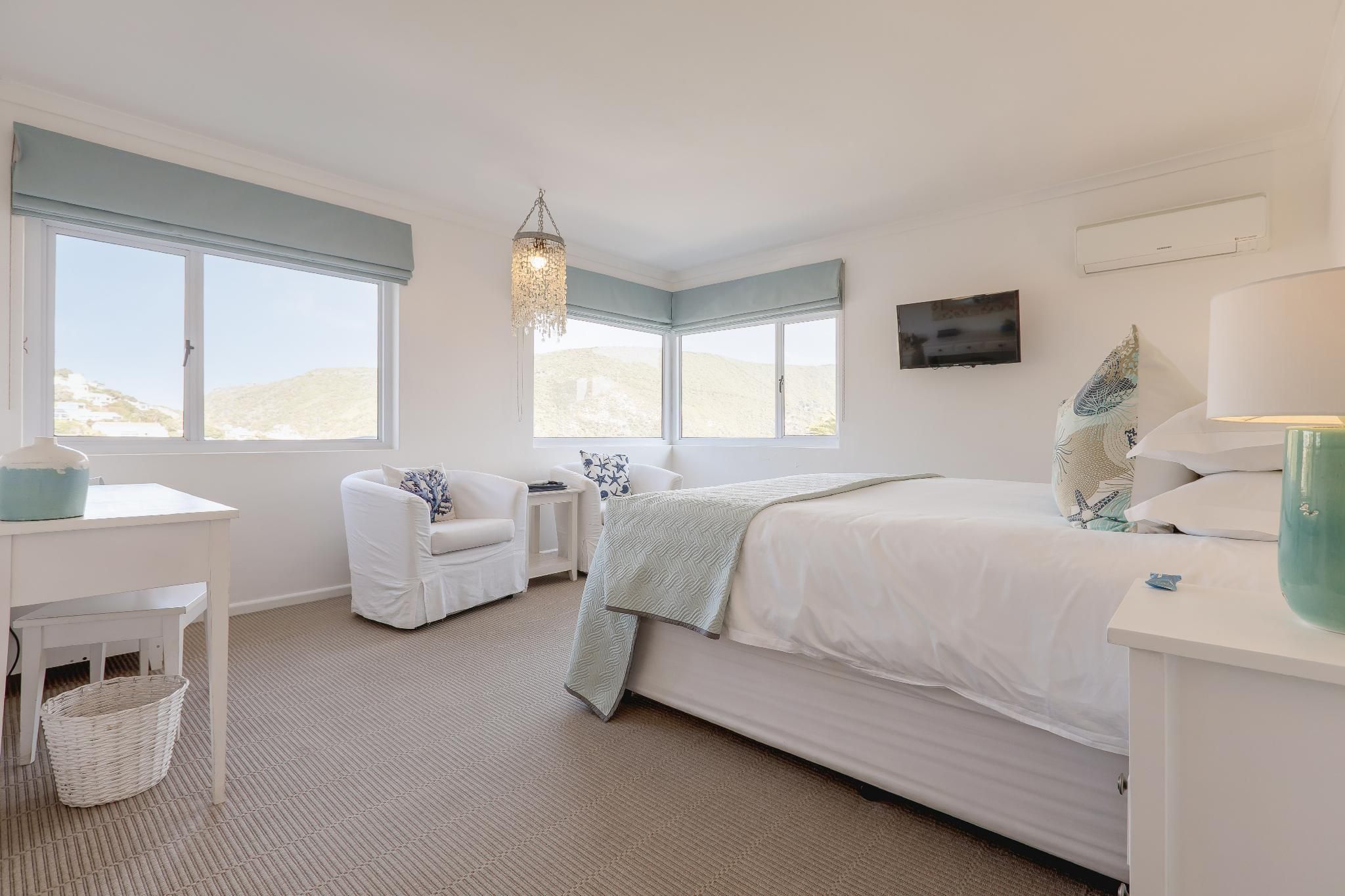 Standard Sea View Room