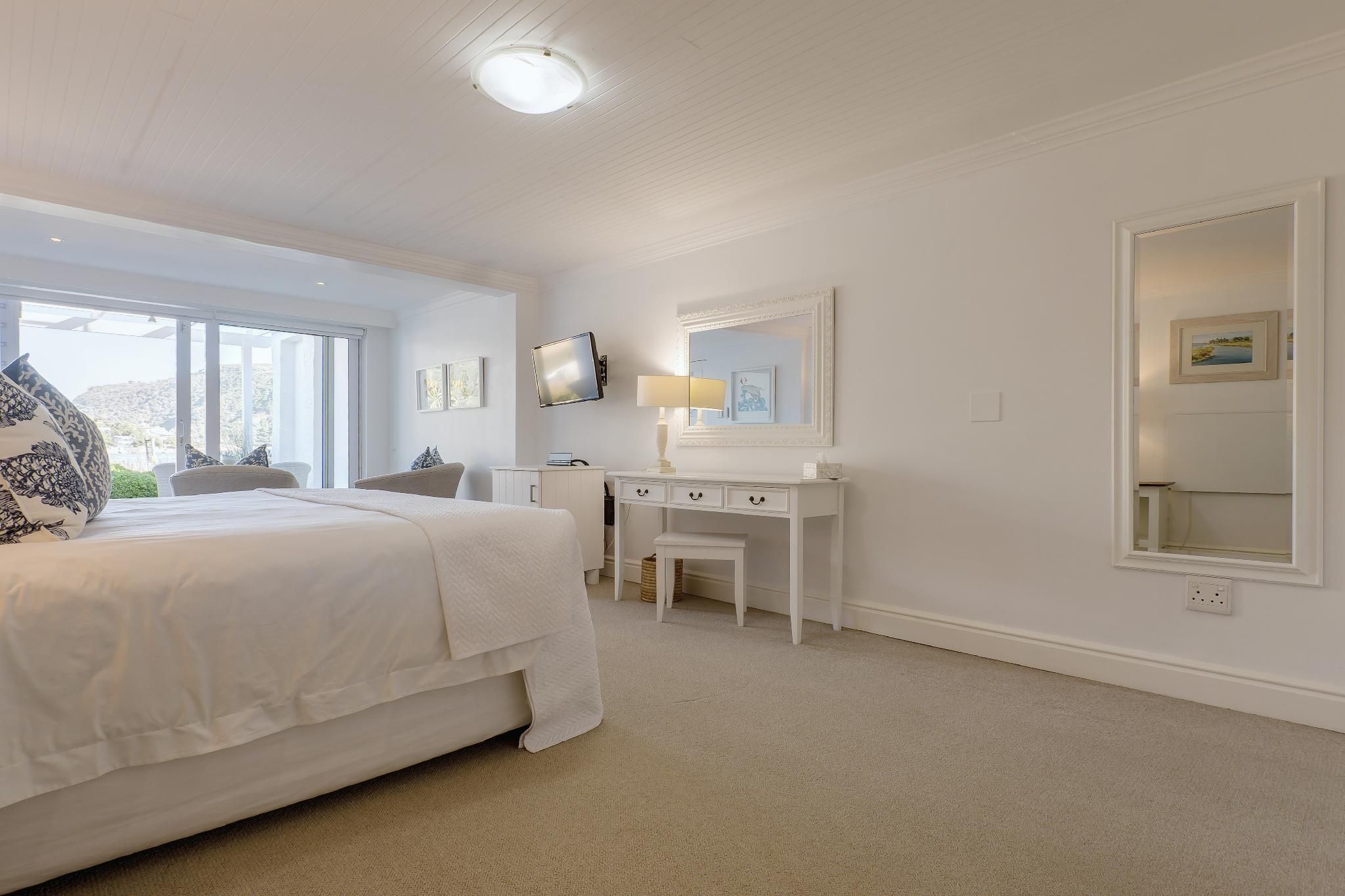 Standard - Sea View