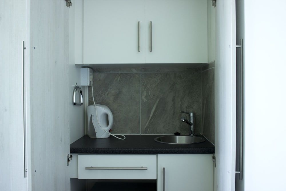 HarbourView Lodge Luxury Queen room 5