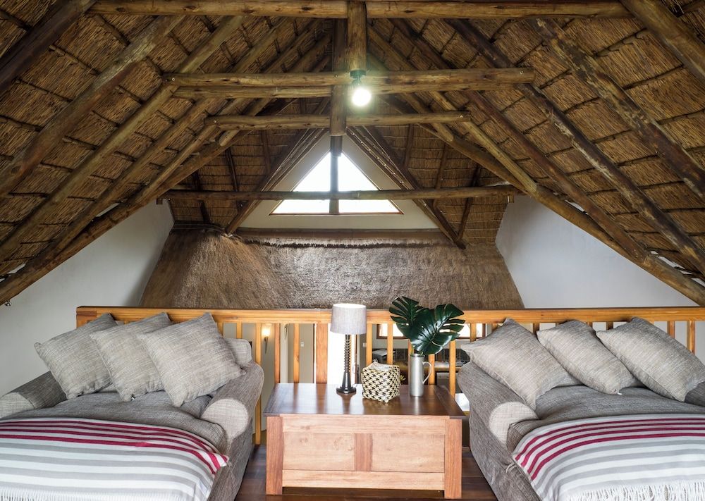 Finfoot Lake Reserve by Dream Resorts Luxury Villa, 4 Bedrooms, Lake View 6