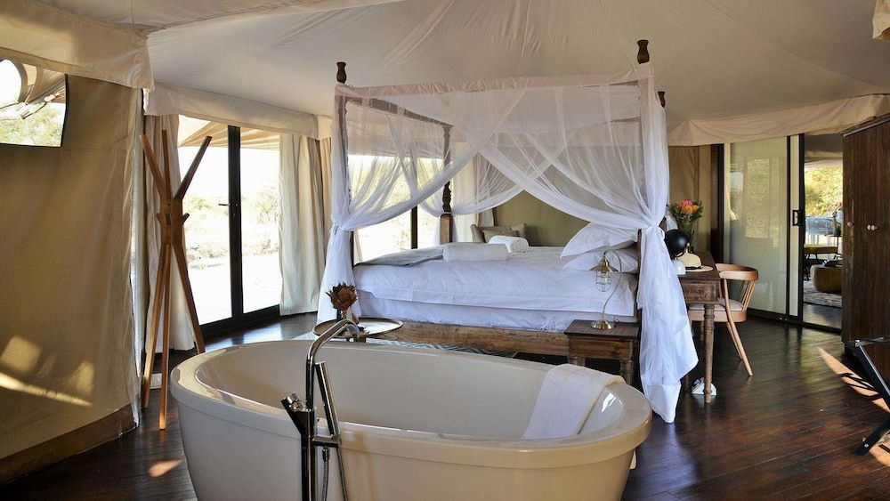 Finfoot Lake Reserve by Dream Resorts Luxury Tent 11