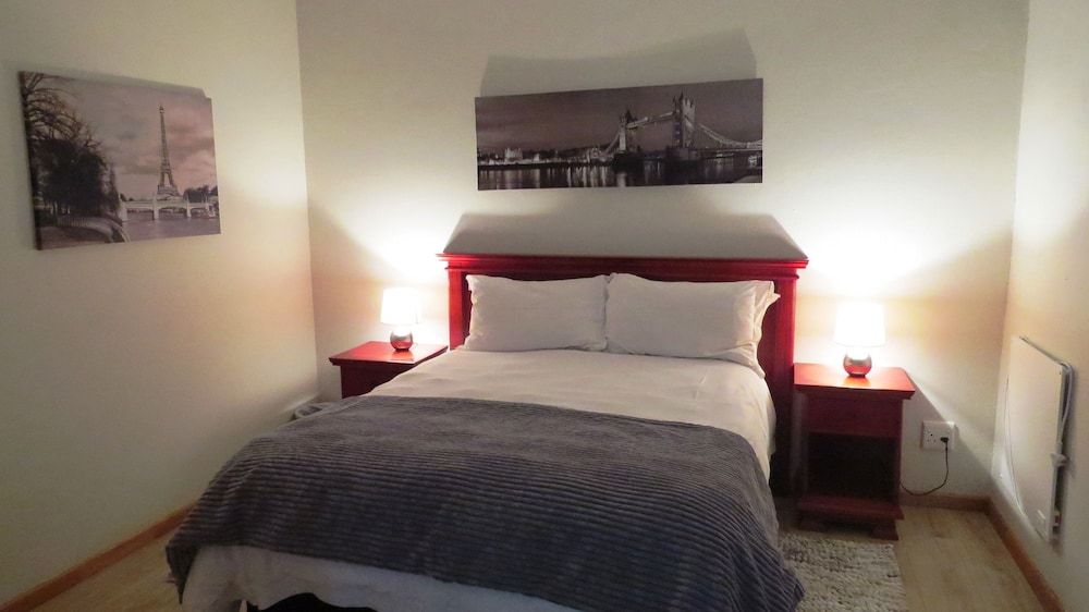 Apartment, 2 Bedrooms (First Floor)
