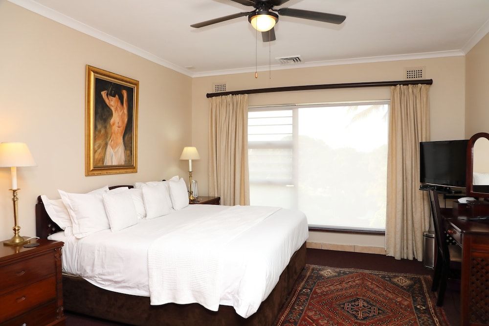 Kingston Place Guest House Executive Studio Suite