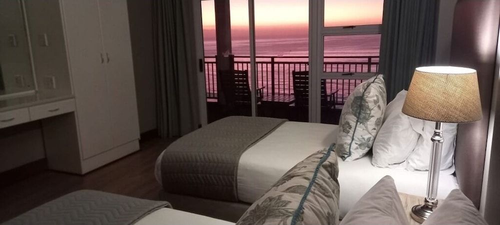 Diaz Hotel & Resort Presidential Suite 5