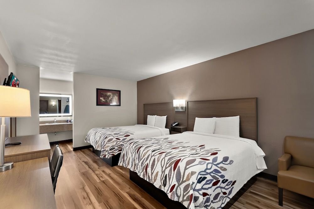Deluxe Room, 2 Queen Beds, Non Smoking (Second Floor)