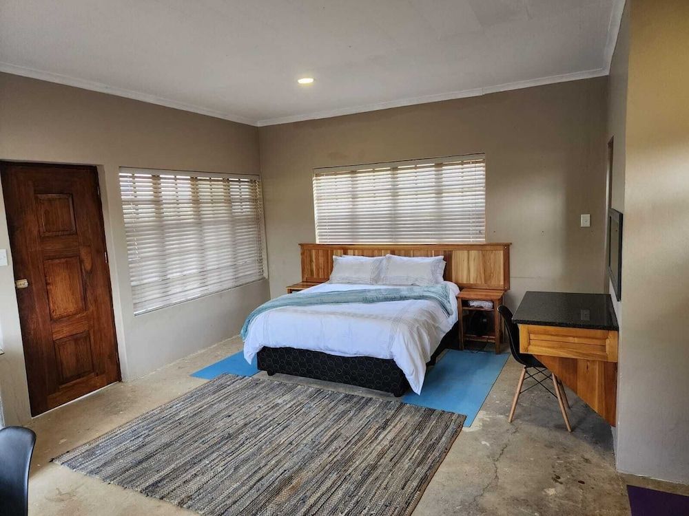 Dynasty Red Mountain Ranch One Bedroom 2