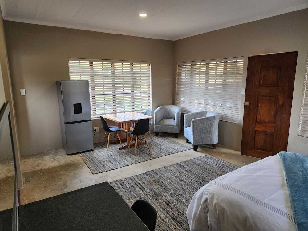 Dynasty Red Mountain Ranch One Bedroom 3